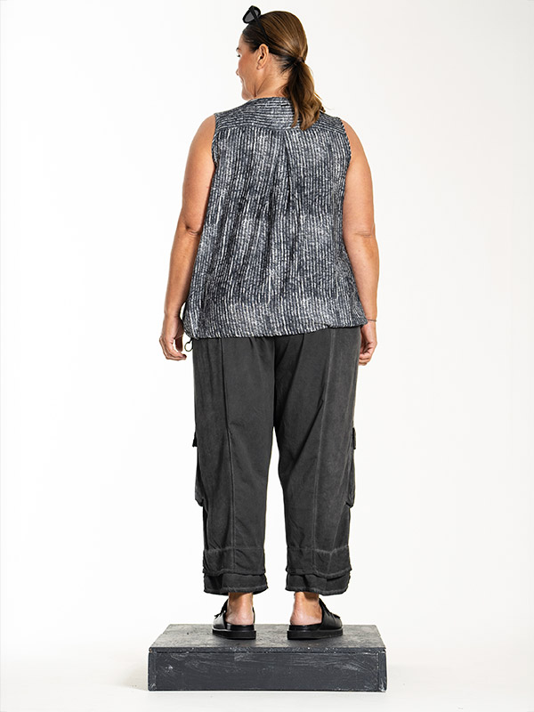 LORENA - Plus Size Toppi fra Gozzip Black