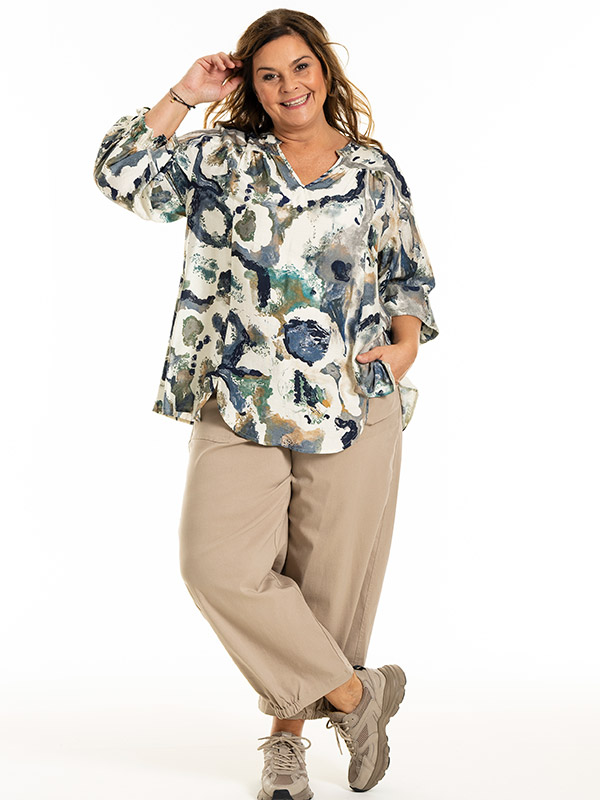 MALINA - Plus Size Pusero fra Gozzip