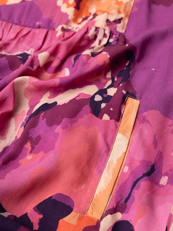BETINE - Plus Size Mekko fra Gozzip