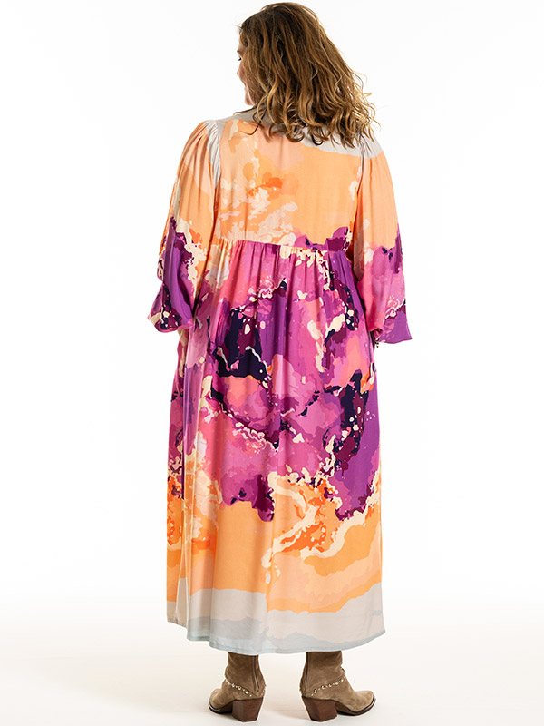 BETINE - Plus Size Mekko fra Gozzip