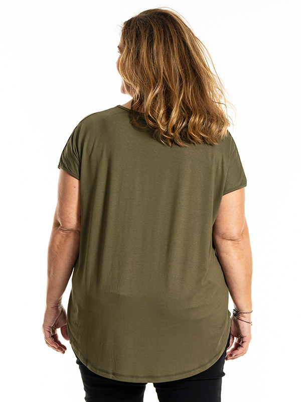 GITTE - Plus Size T-paita fra Gozzip