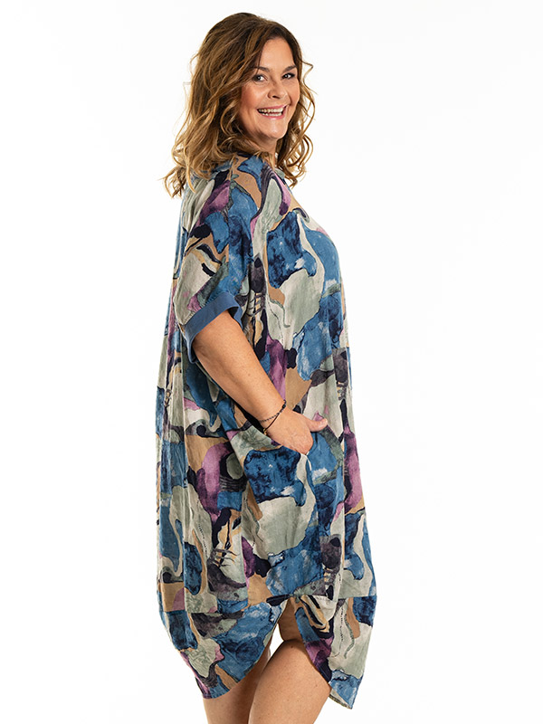 MUNA - Plus Size Mekko fra Gozzip