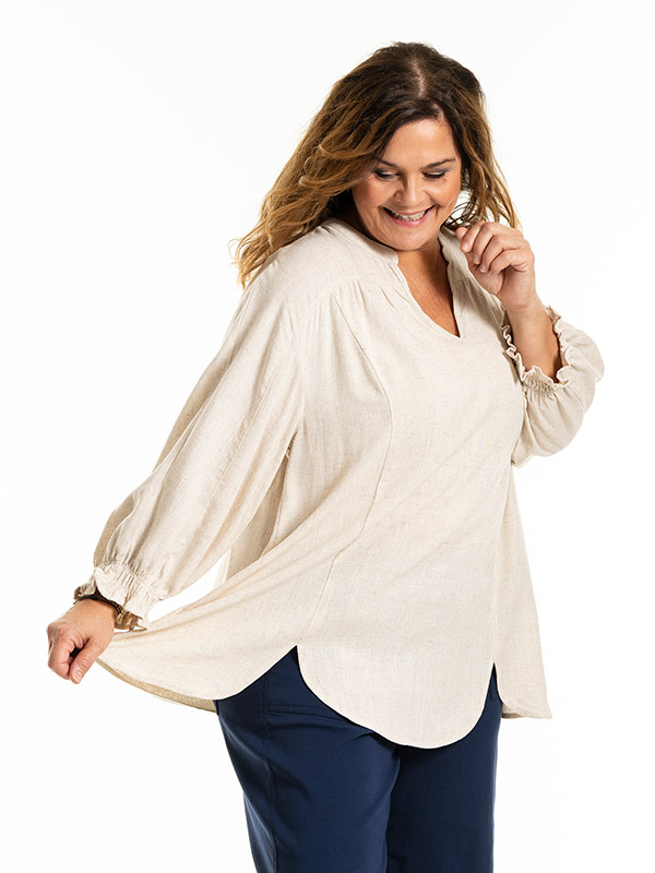MIRJAM - Plus Size Pusero fra Gozzip