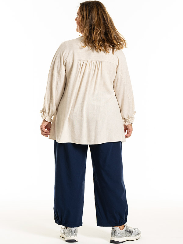 MIRJAM - Plus Size Pusero fra Gozzip