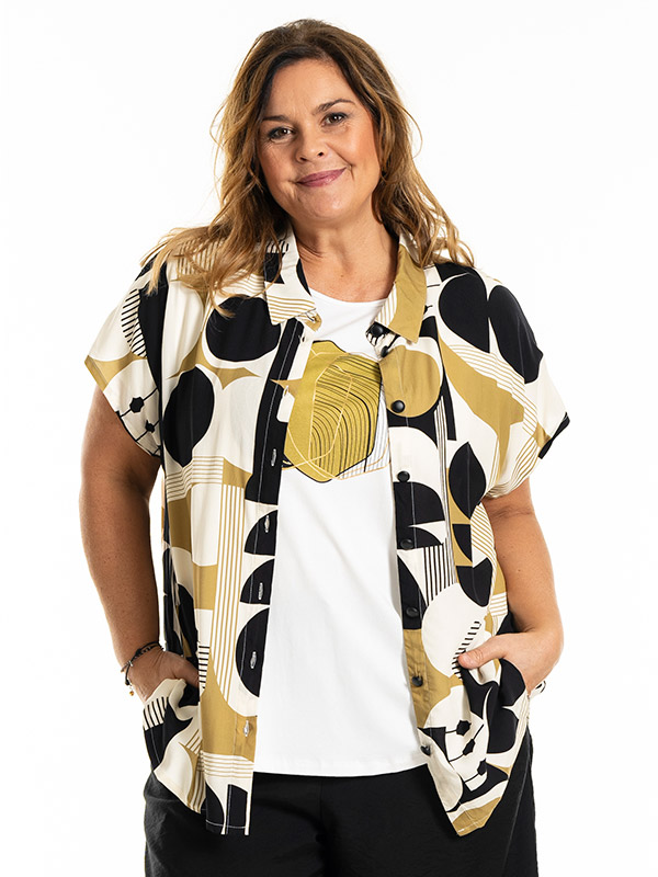 KAISA - Plus Size Paita fra Gozzip