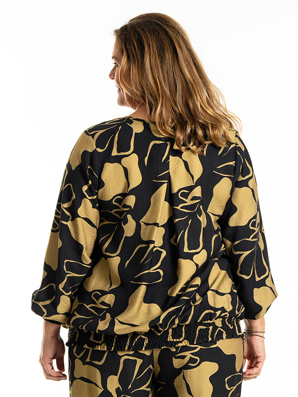 MIRABELLE - Plus Size Pusero fra Gozzip