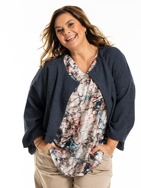 FIVA - Plus Size Neuletakki fra Gozzip
