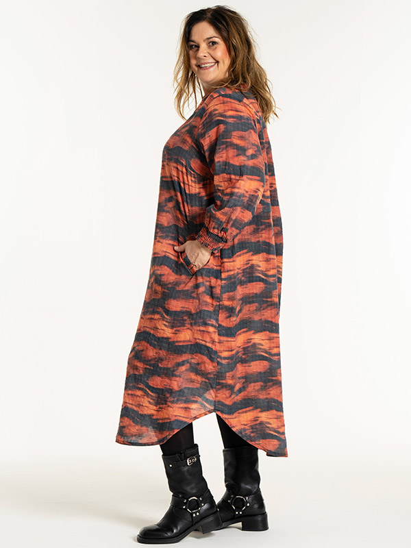 GVALDIS - Plus Size Mekko fra Gozzip