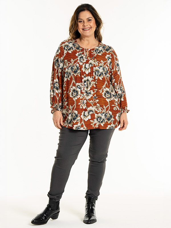 IBEN - Plus Size Pusero fra Gozzip