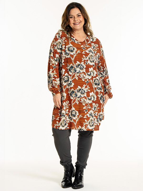EMILY - Plus Size Tunic fra Gozzip