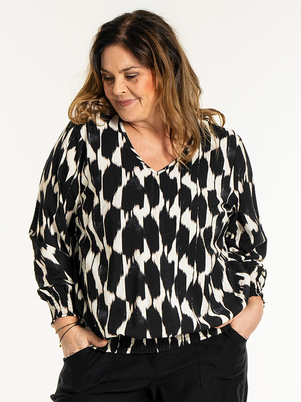 MIRABELLE - Plus Size Pusero fra Gozzip