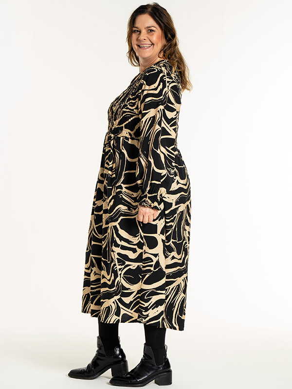 GITT - Plus Size Mekko fra Gozzip
