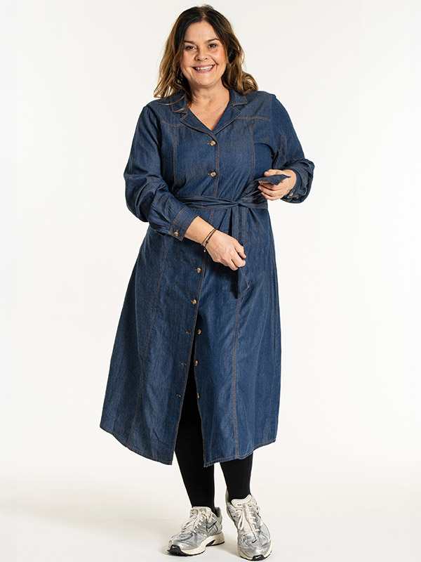 EVELYN - Plus Size Mekko fra Gozzip