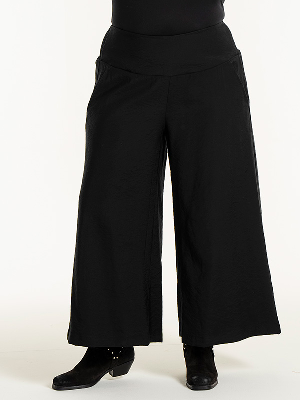 RUBY - Plus Size Housut fra Gozzip