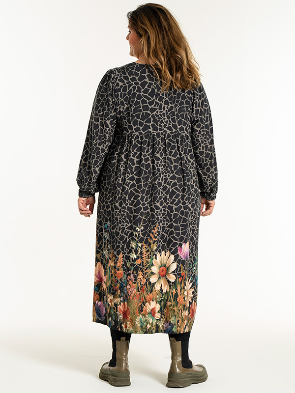 ILSE - Plus Size Mekko fra Gozzip