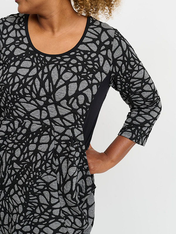 BIANCO - Plus Size Mekko fra Pont Neuf