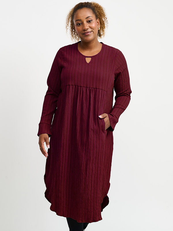 CATH - Plus Size Mekko fra Pont Neuf