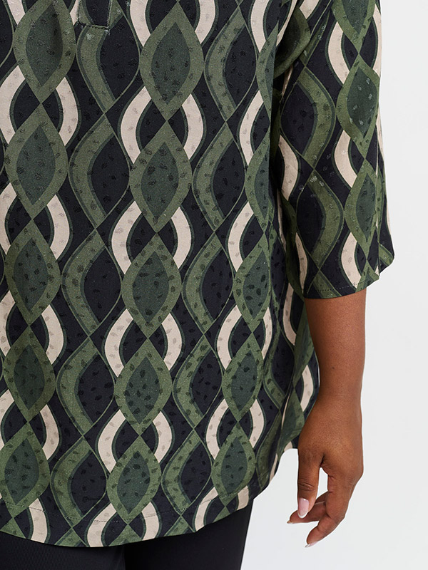 FRANCY TEA - Plus Size Pusero fra Pont Neuf