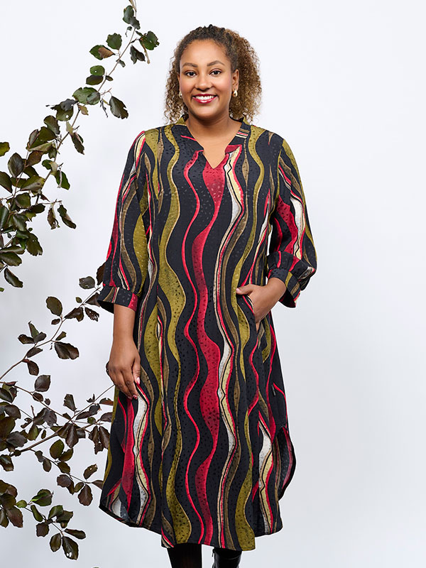 SAMMY - Plus Size Mekko fra Pont Neuf
