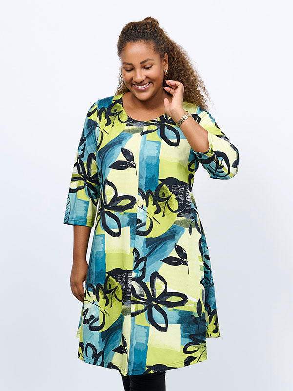 SATINA TEA - Plus Size Mekko fra Pont Neuf