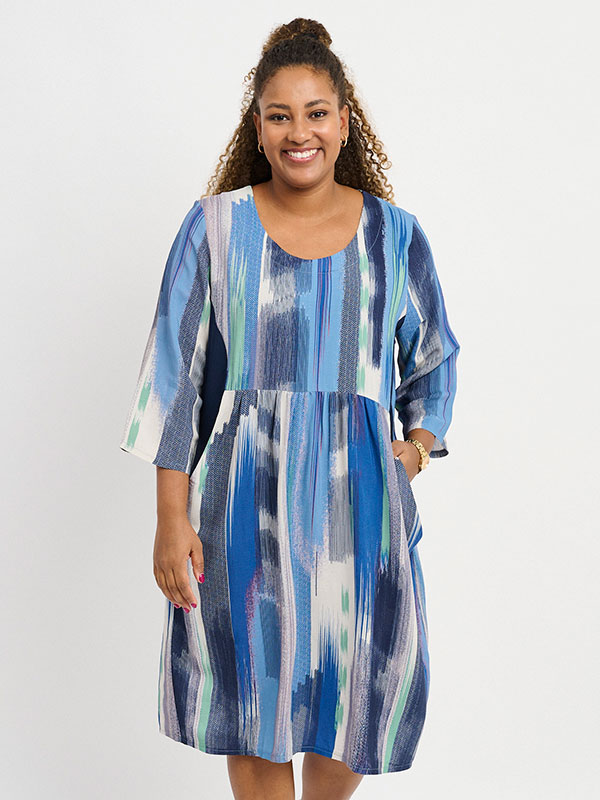 YELLA - Plus Size Mekko fra Pont Neuf