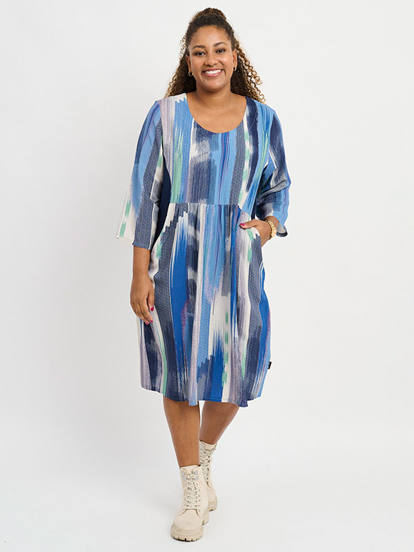 YELLA - Plus Size Mekko fra Pont Neuf