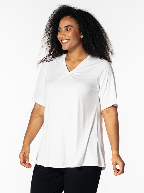 LYKKE - Plus Size T-paita fra Studio