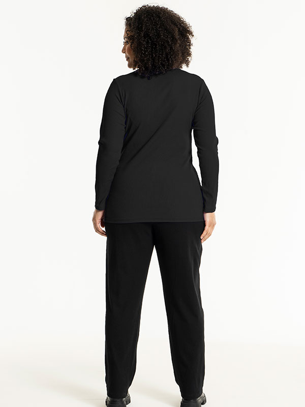FLO - Plus Size Pusero fra Studio