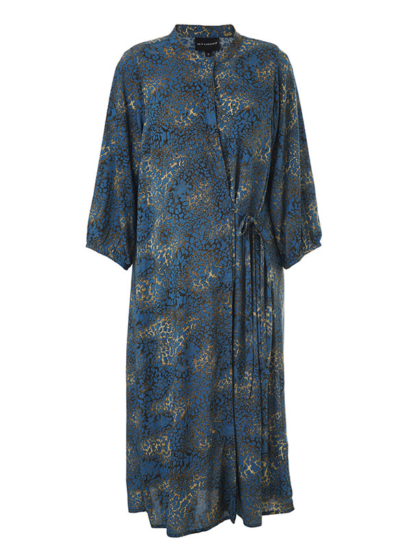 BRIANNE - Plus Size Mekko fra Studio