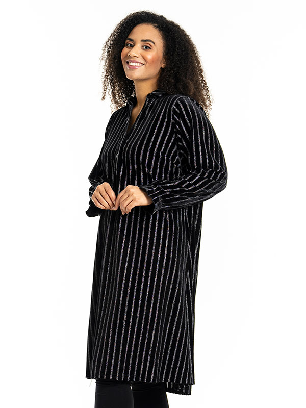 GUNDA - Plus Size Mekko fra Studio