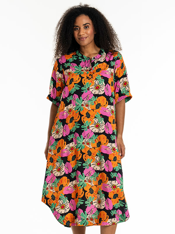 BIDIANA - Plus Size Mekko fra Studio