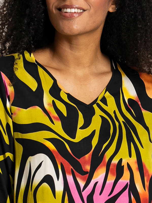 JUNNI - Plus Size Mekko fra Studio