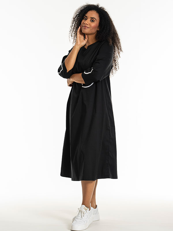 JASMINA - Plus Size Mekko fra Studio