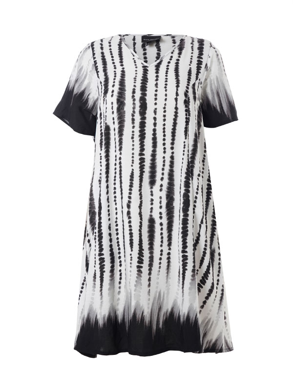 BIRGITTE - Plus Size Mekko fra Studio