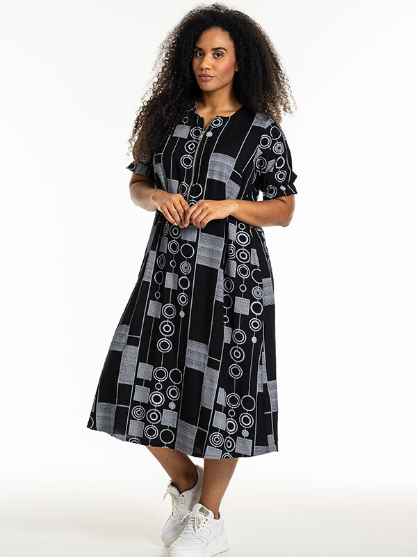 JETTA - Plus Size Mekko fra Studio