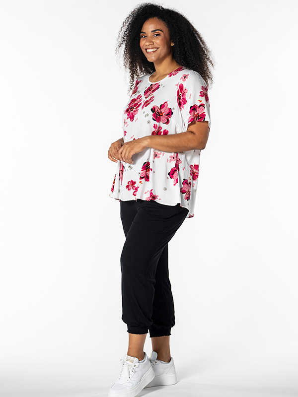 KIMMA - Plus Size T-paita fra Studio