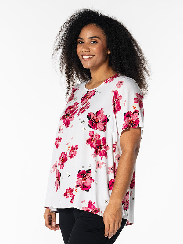 KIMMA - Plus Size T-paita fra Studio