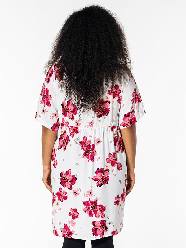LISE - Plus Size Mekko fra Studio
