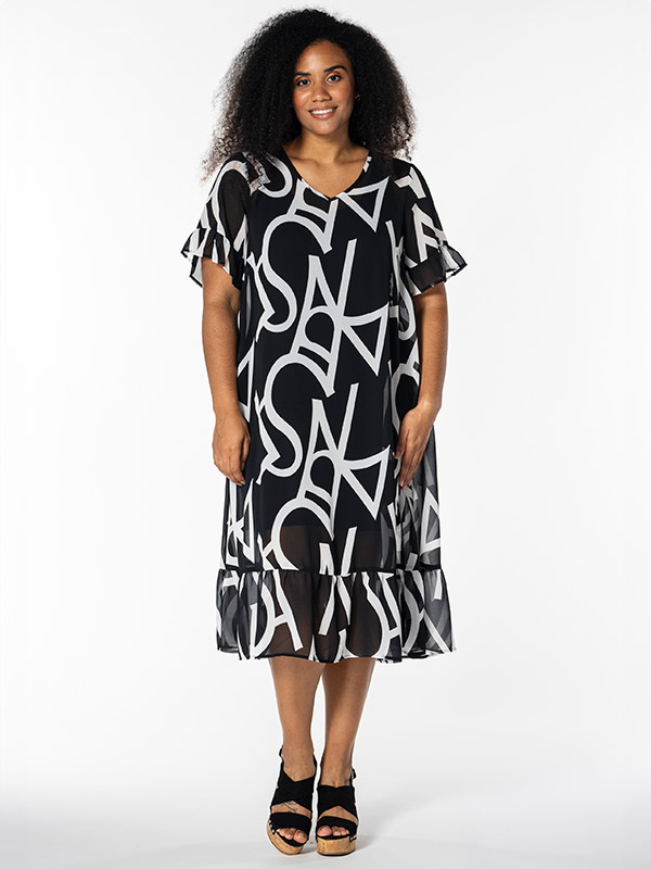 KARIN - Plus Size Mekko fra Studio