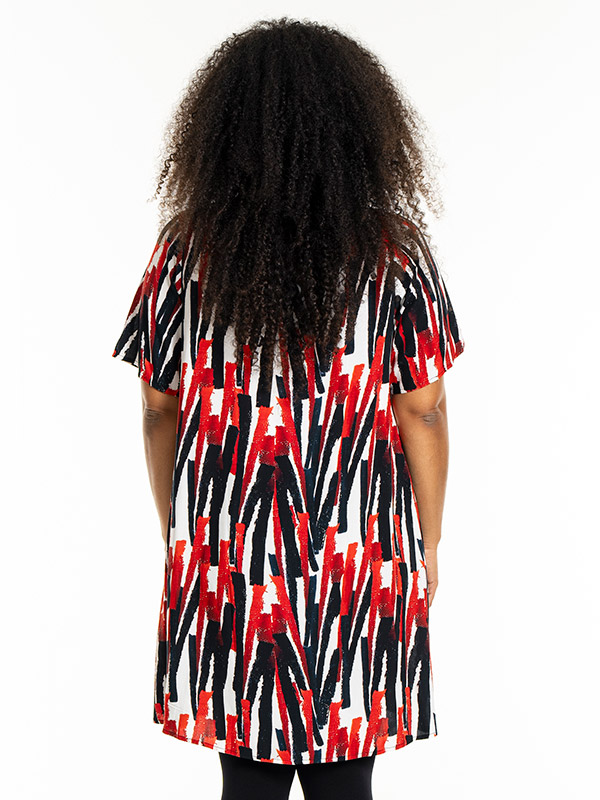 BIRGITTE - Plus Size Mekko fra Studio