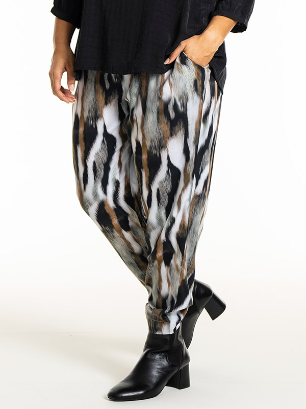 CHRISTINE - Plus Size Housut fra Studio