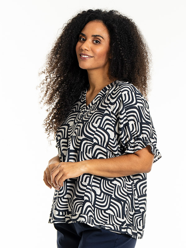 DASIE - Plus Size Pusero fra Studio