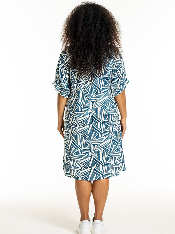 GUNDA - Plus Size Mekko fra Studio
