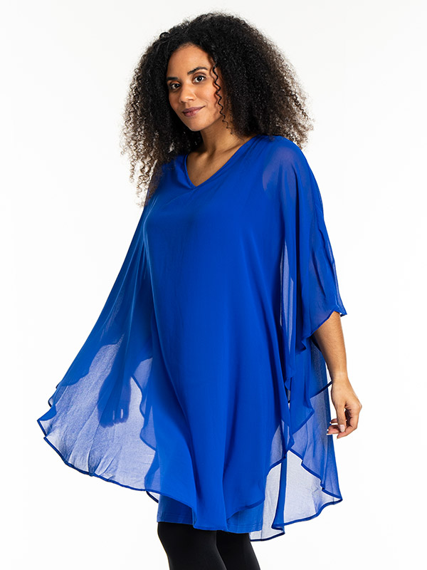 LEONORA - Plus Size Mekko fra Studio