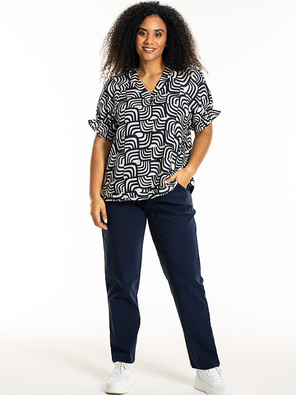 LINNEA - Plus Size Housut fra Studio