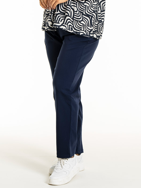 LINNEA - Plus Size Housut fra Studio