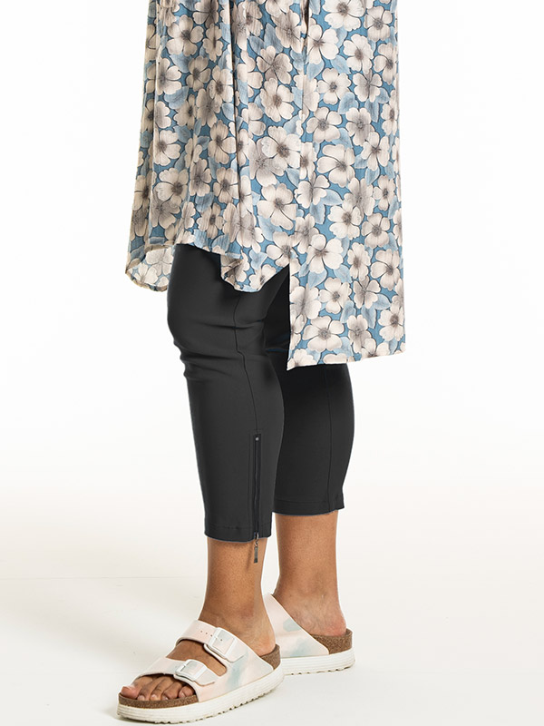 LENA - Plus Size Housut fra Studio