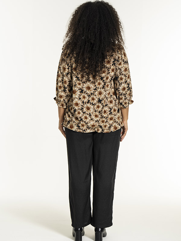 FARZANA - Plus Size Pusero fra Studio