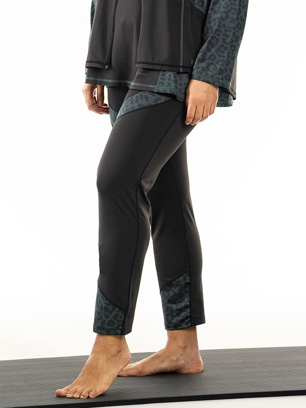 FITNESS - Plus Size Treenitightsit fra Studio