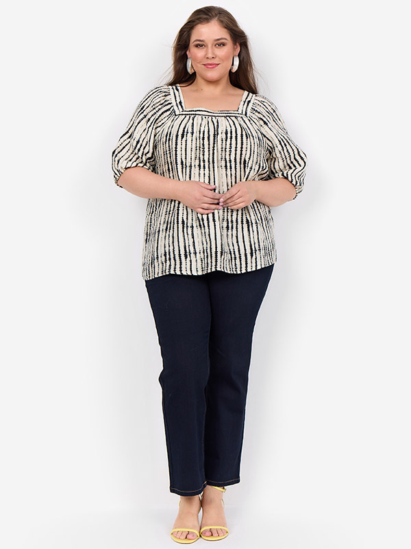 WA-VARINKA - Plus Size Pusero fra Wasabi Concept
